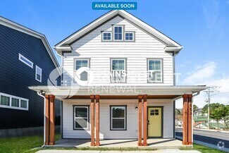 Building Photo - 8502 Sharonbrook Dr
