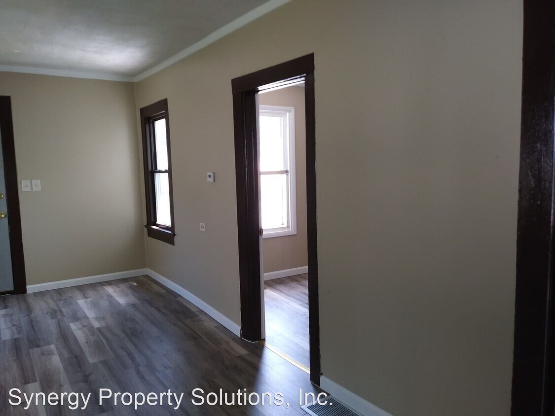 Primary Photo - 3 br, 1 bath House - Central Ave 523 Richland