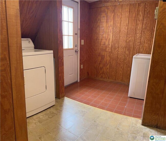 Foto del edificio - 402 Prospect Ave