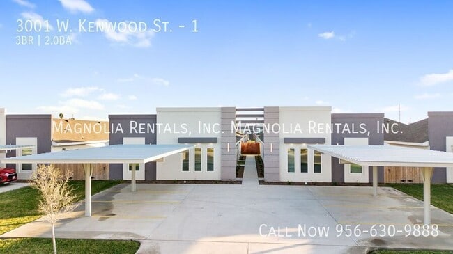 Building Photo - 3001 W Kenwood St