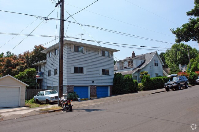Foto del edificio - 304-306 SE 31st Ave