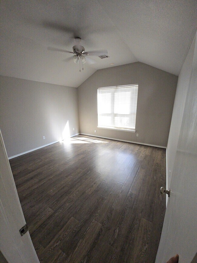 Foto del edificio - 2304 NW 162nd St