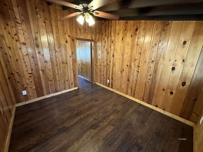 Foto del edificio - 25630 Oakwood St