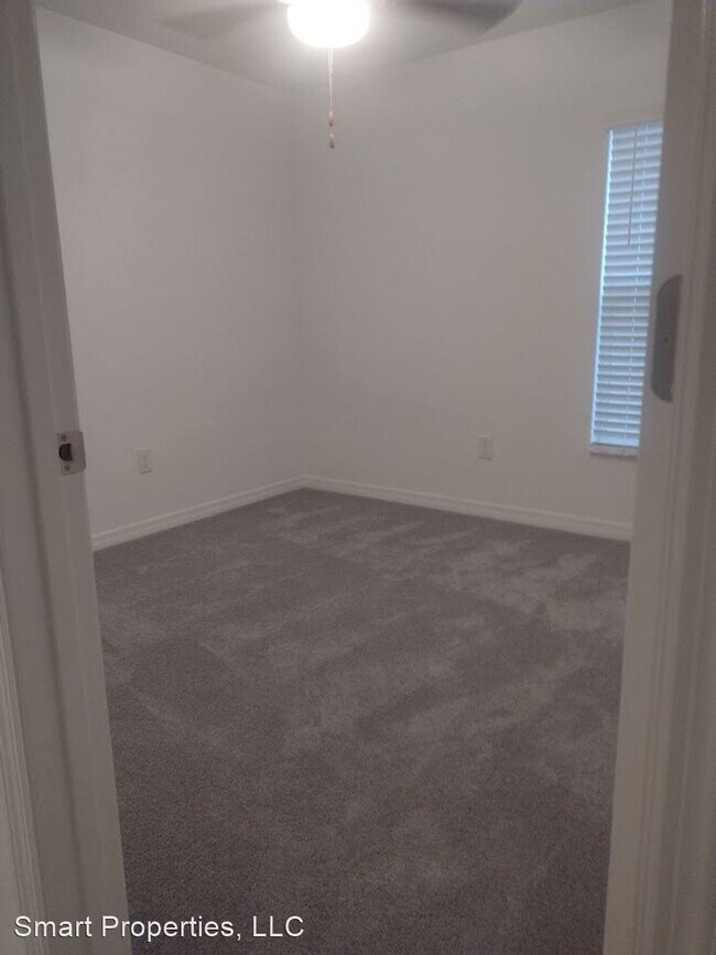 Building Photo - 4 br, 2 bath House - 3732 Diving Dove Ln