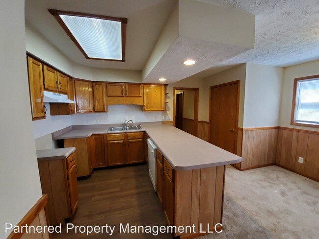 Foto del edificio - 1245-1247 S Reisner St