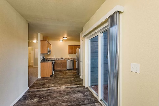 Building Photo - 589 CO-172
