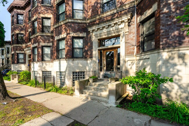 Foto del edificio - 5306 S Blackstone Ave
