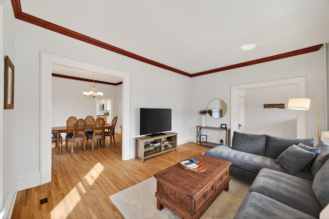 Living Room - 2316 Fremont Ave S