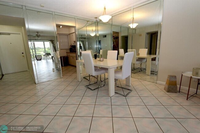Foto del edificio - 2481 SW 82nd Ave
