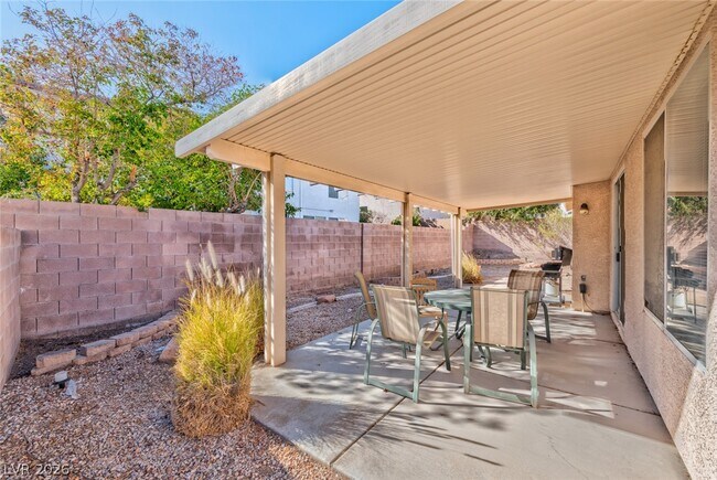 Building Photo - 2317 Tilden Way