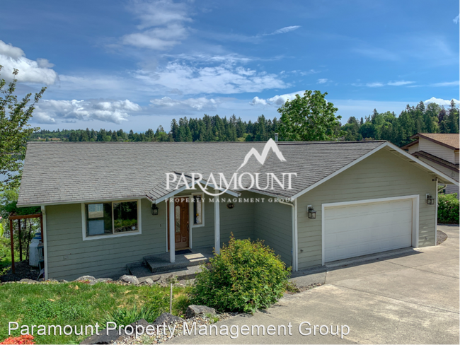 Foto del edificio - 3 br, 2.5 bath House - 3690 NW Phinney Bay Dr