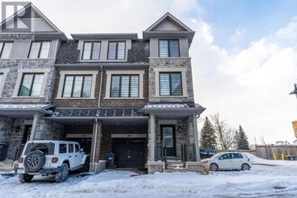 Building Photo - 18 Folcroft St