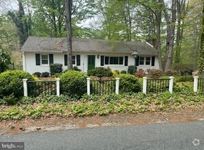 Building Photo - 159 Olde Concord Rd