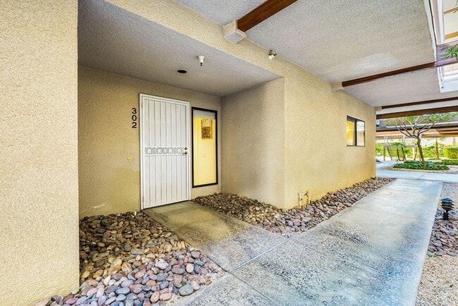 Building Photo - 255 S Avenida Caballeros
