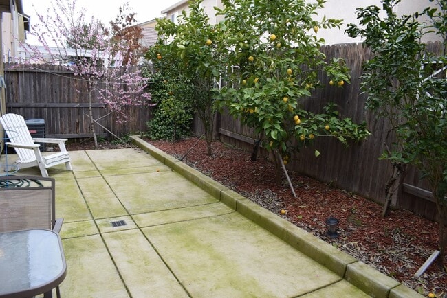 Building Photo - 7505 Wainscott Way