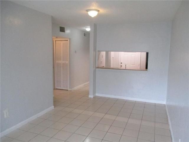 Foto del edificio - 3380 NW 30th St