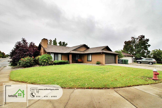 Building Photo - 2491 Candlewood Dr