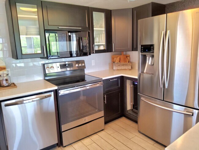 Foto del edificio - 7255 E Snyder Rd