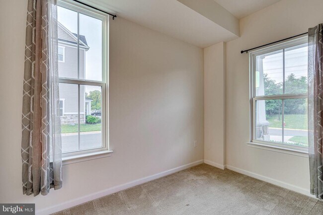 Foto del edificio - 24993 Coats Square