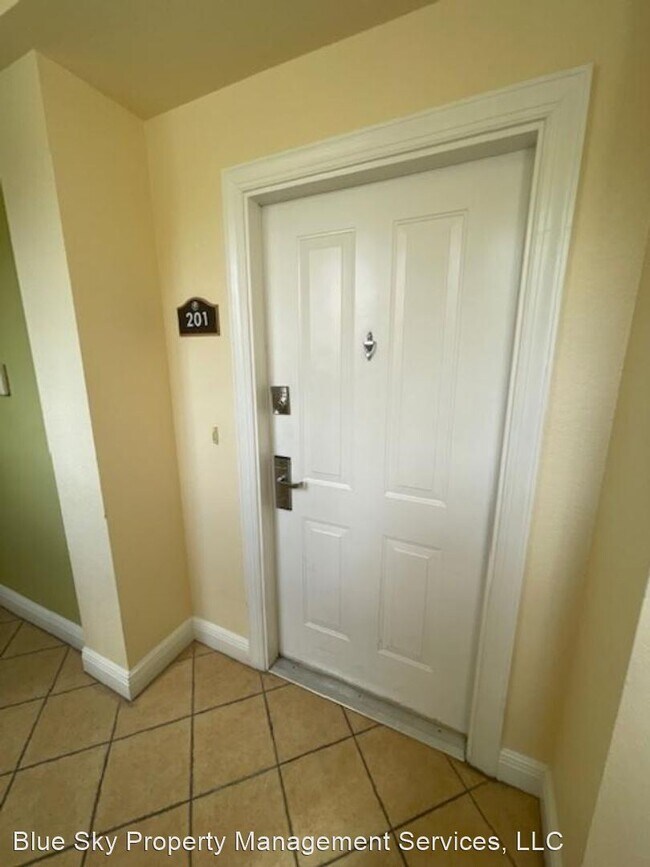 Building Photo - 1 br, 1 bath House - 1338 SEVEN EAGLES CT,...