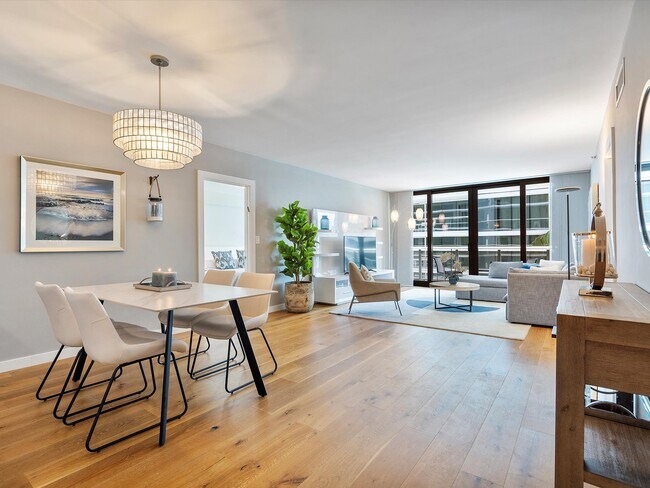 Foto del edificio - 9455 Collins Ave