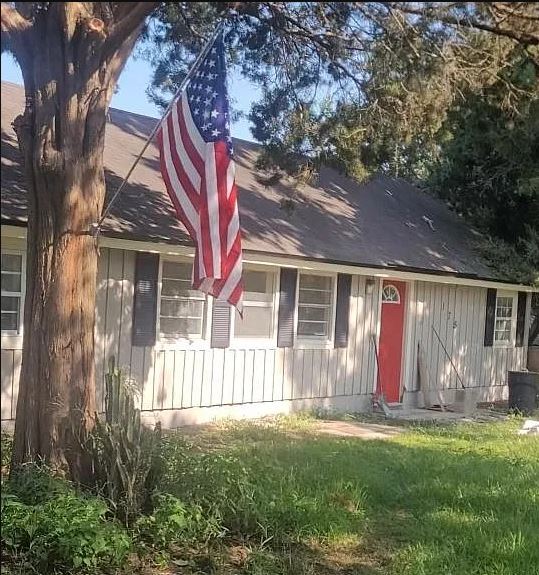 Primary Photo - 175 Machelle Dr