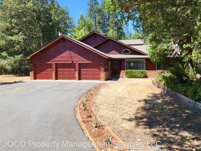 Building Photo - 3 br, 2.5 bath House - 3017 Jump Off Joe C...