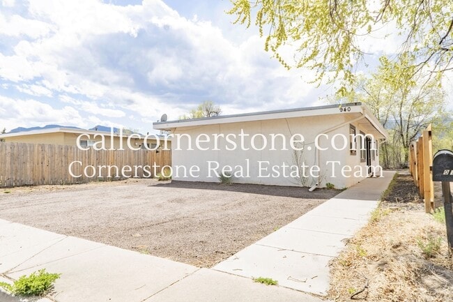 Photo - 940 S Arcadia St Apartment