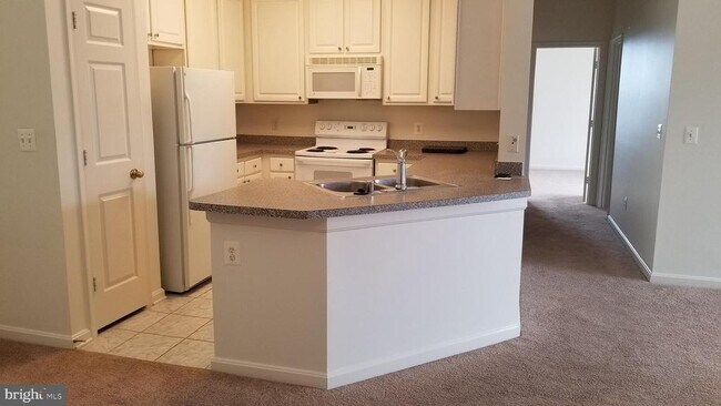 Foto del edificio - 2704 Gresham Way