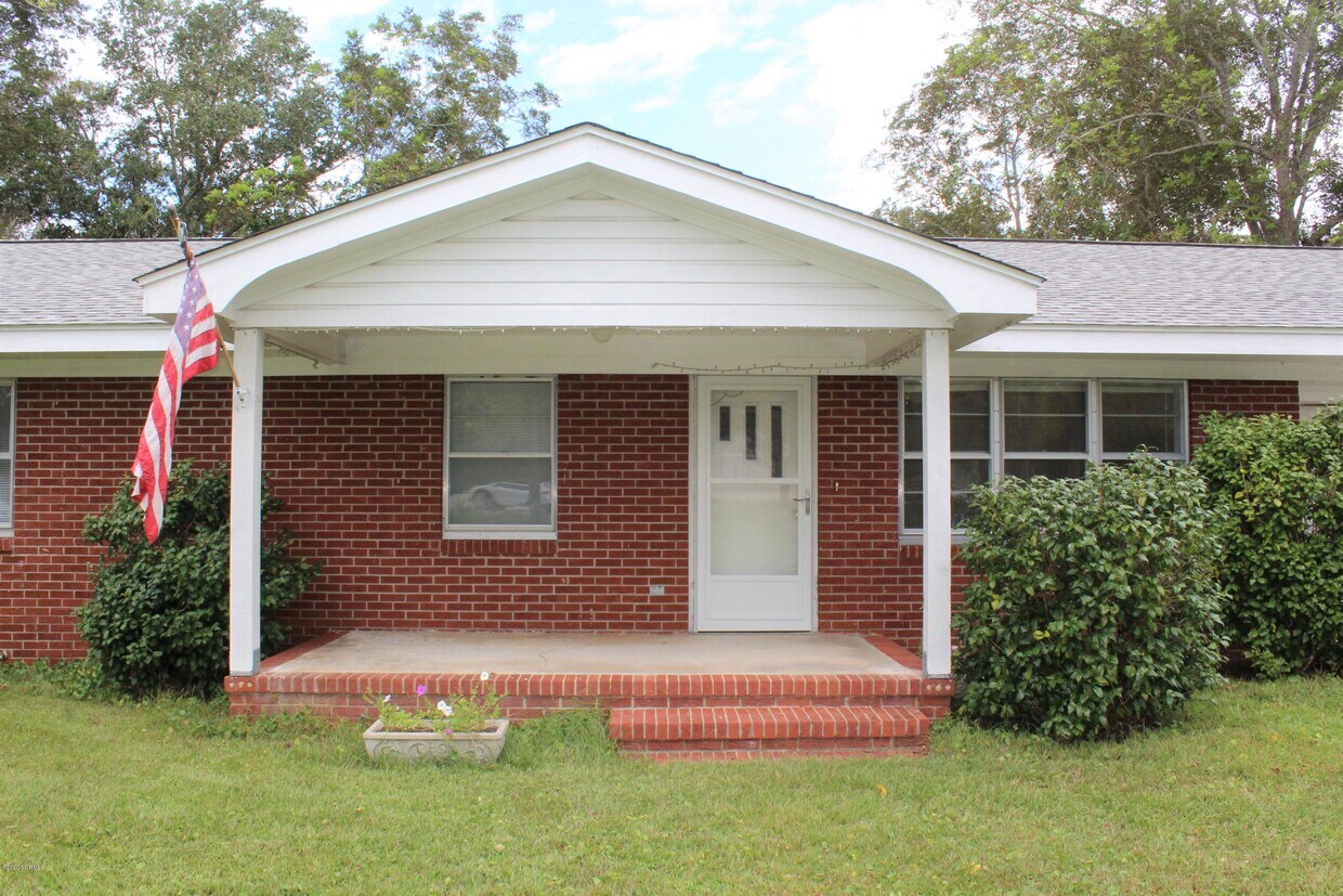 Foto del edificio - 2058 NC-24