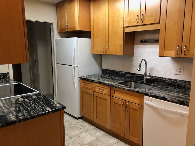 Foto del edificio - 5300 Columbia Pike