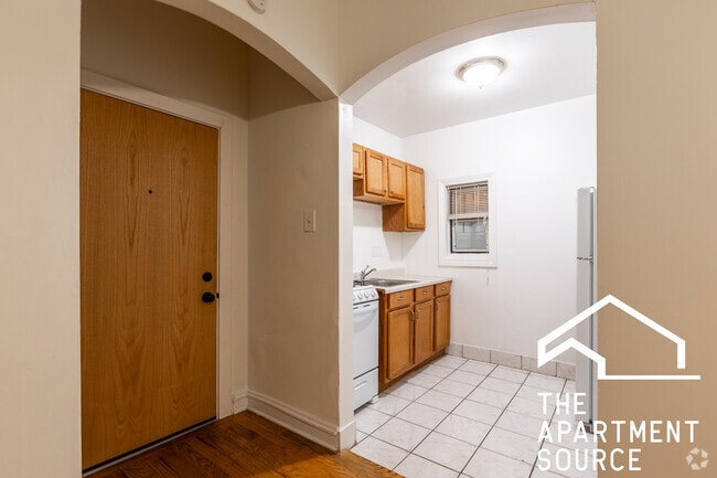 Building Photo - 4854 N Damen Ave