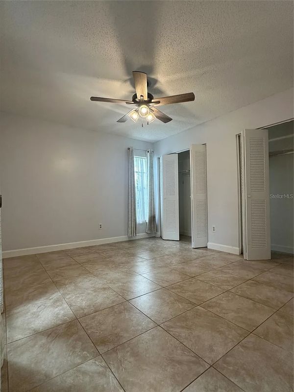 Foto del edificio - 2709 Shadybranch Dr