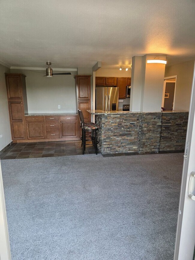 Foto del edificio - Remodeled 1 BDR in Capital Hill.  Location...