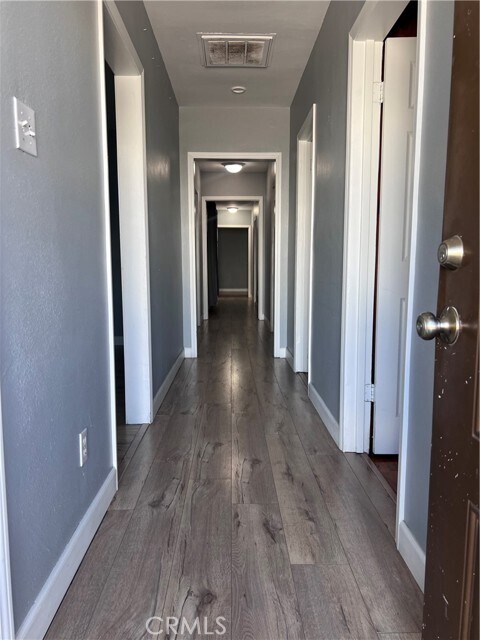 Building Photo - 18639 Orange St