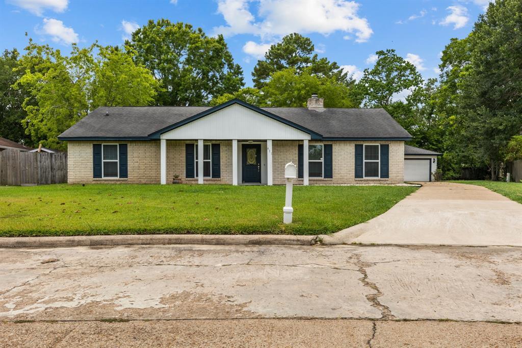 411 Cottonwood Dr, Friendswood, TX 77546 House for Rent in