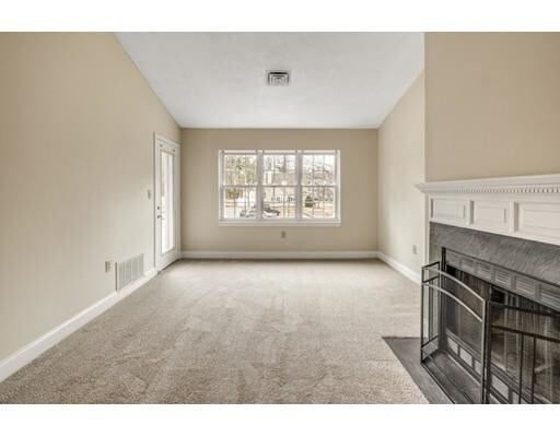 Building Photo - 300 Brookside Dr