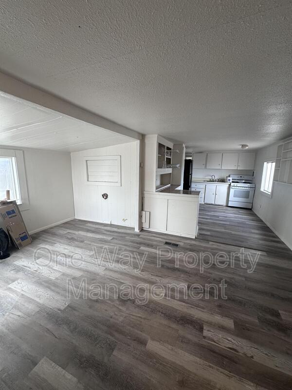 Building Photo - 2303 S Greeley Hwy