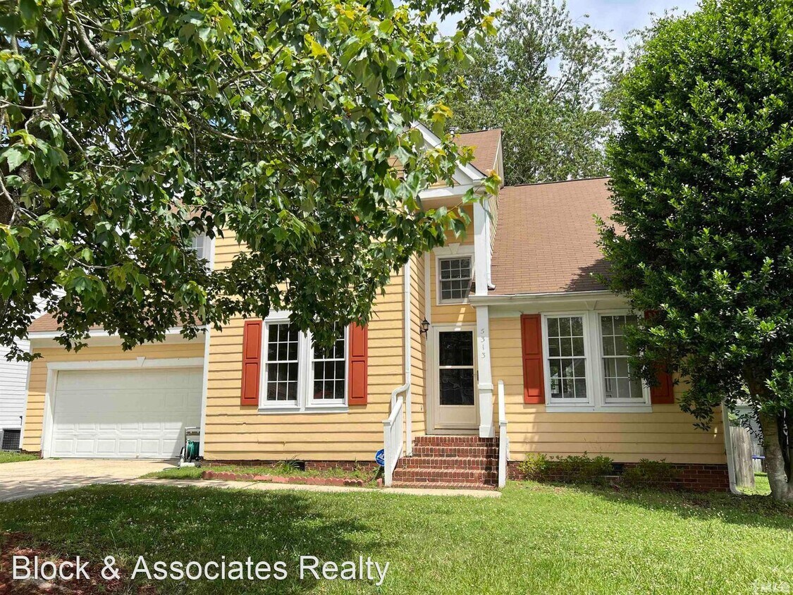 Primary Photo - 4 br, 2.5 bath House - 5313 Tifton Drive