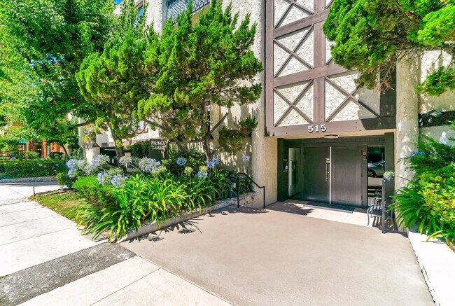 Foto del edificio - 515 N Jackson St