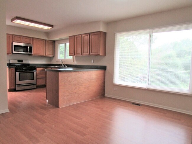 Foto del edificio - 1912 Orchard Ln