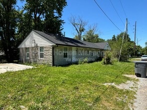 Building Photo - 1739 Kildare Ave