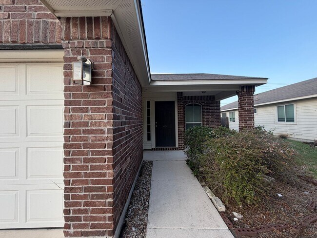 Foto del edificio - 2405 N Ranch Estates Blvd