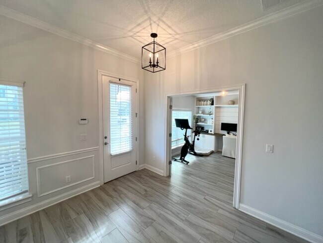 Building Photo - Welcome to the epitome of elegance in the ...
