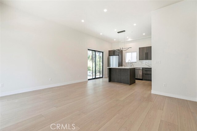 Foto del edificio - 17440 Index St