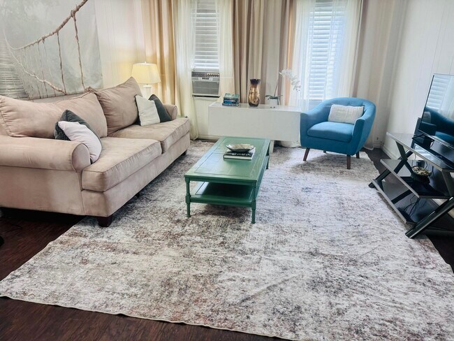 Foto del edificio - 204 S M St