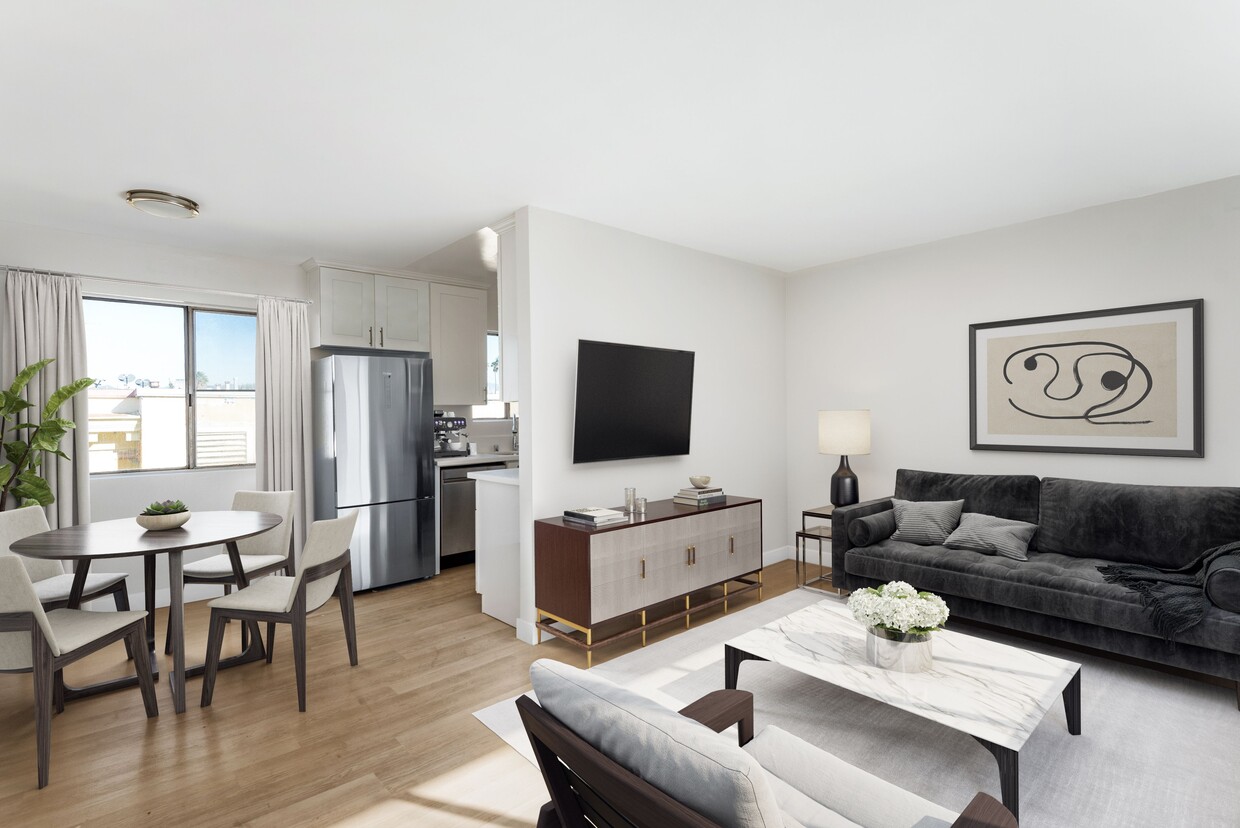 Foto principal - 1408 S St Andrews Pl