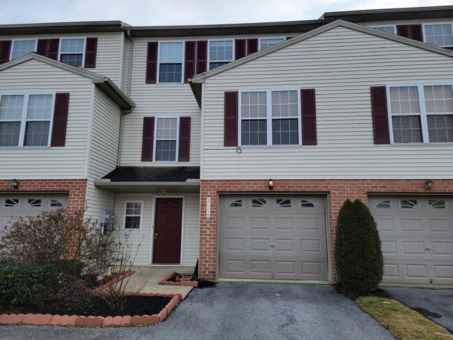 Foto del edificio - 2006 Greystone Dr