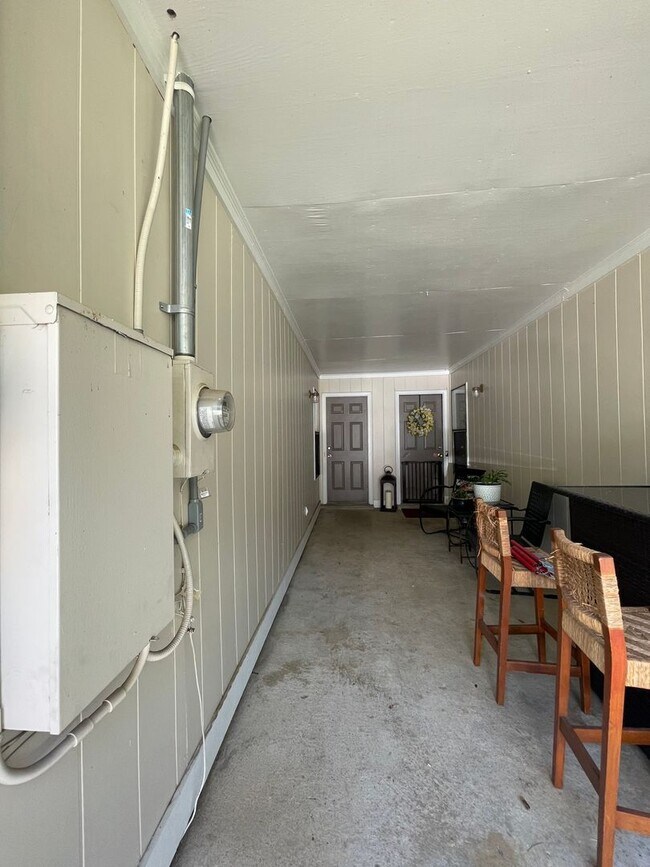 Foto del edificio - 107 Cedar Ct Wetumpka, AL 36092-2129