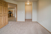 2 Bed / 2 Bath 1050 sq ft 2nd/3rd Floor Pet Fri...